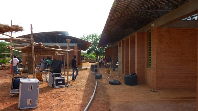 Knistern der Zeit - Christoph Schlingensief und sein Operndorf in Burkina Faso : Bild