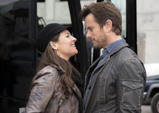 Nashville : Bild Charles Esten, Yara Martinez