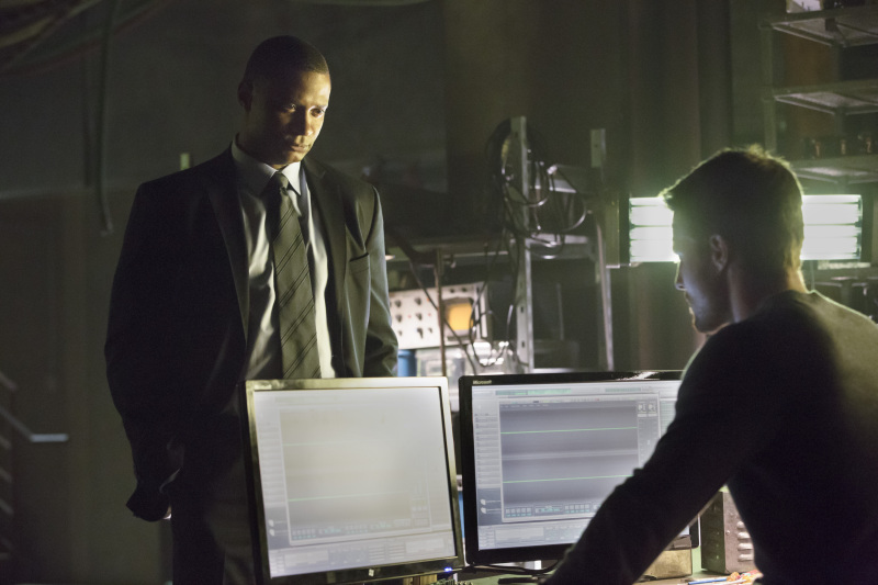 Arrow : Bild Stephen Amell, David Ramsey