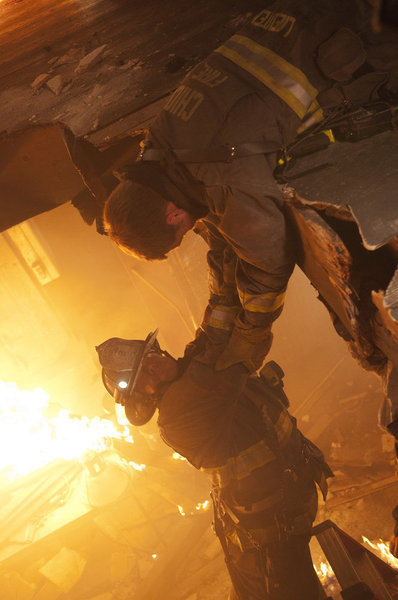 Chicago Fire : Bild Taylor Kinney, Jesse Spencer
