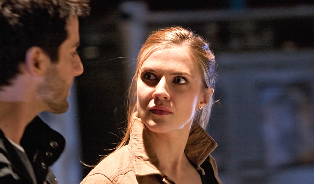 Primeval: New World : Bild Sara Canning