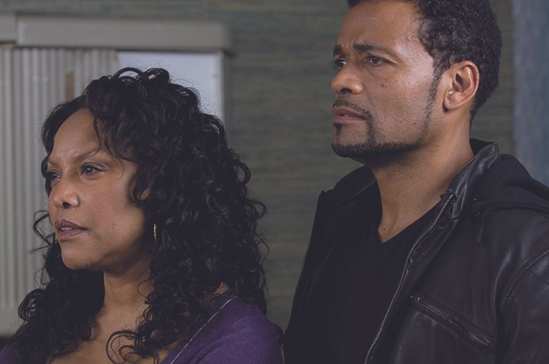 All Things Fall Apart - Wenn alles zerfällt... : Bild Mario Van Peebles