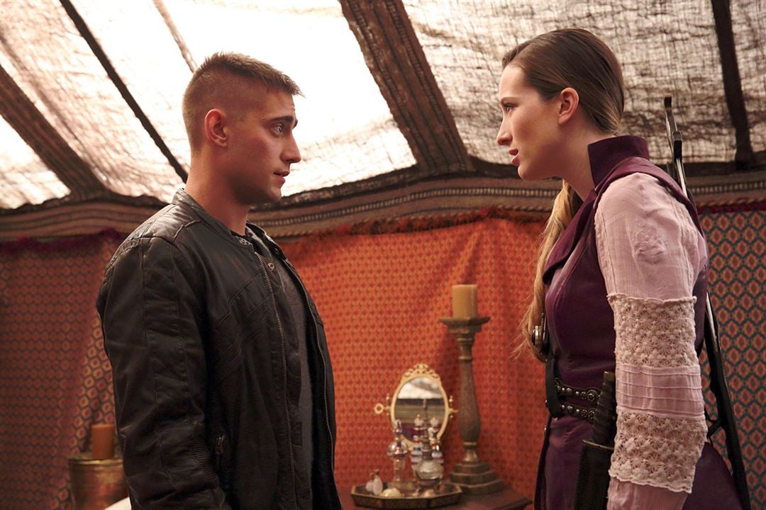 Bild Michael Socha, Sophie Lowe