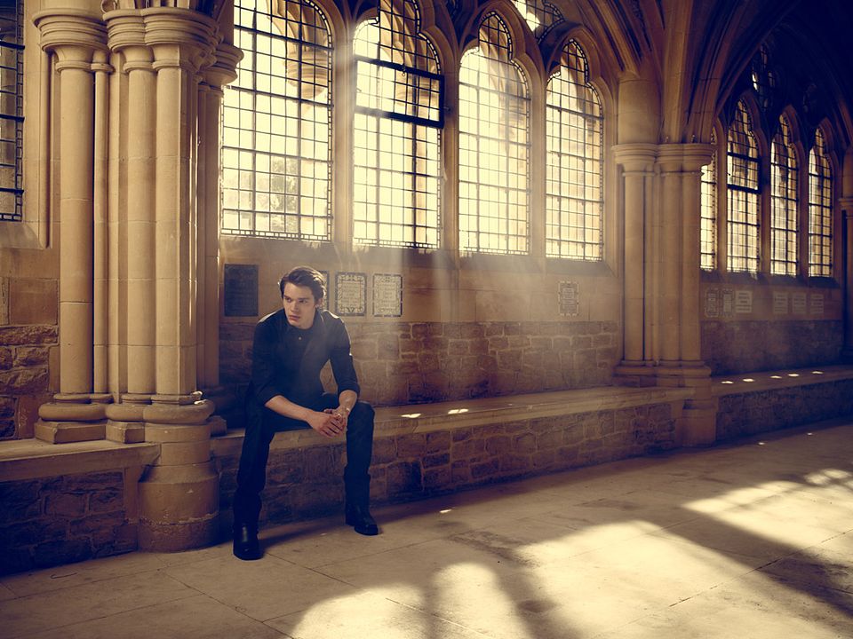 Vampire Academy : Bild Dominic Sherwood