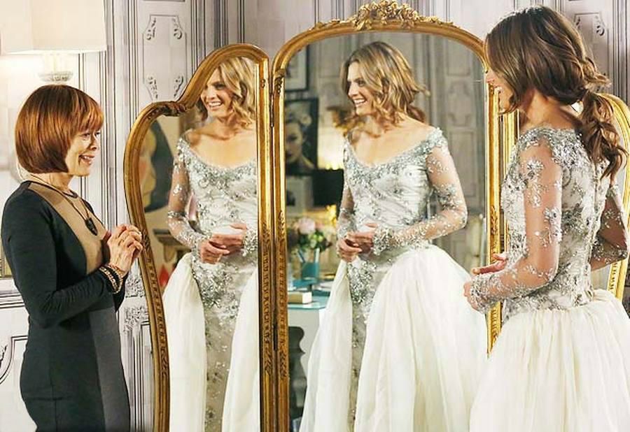 Bild Frances Fisher, Stana Katic