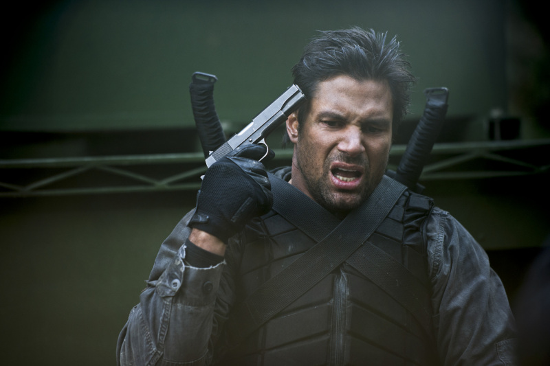 Arrow : Bild Manu Bennett