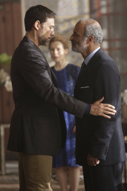 Tyrant : Bild Adam Rayner, Nasser Faris, Alice Krige