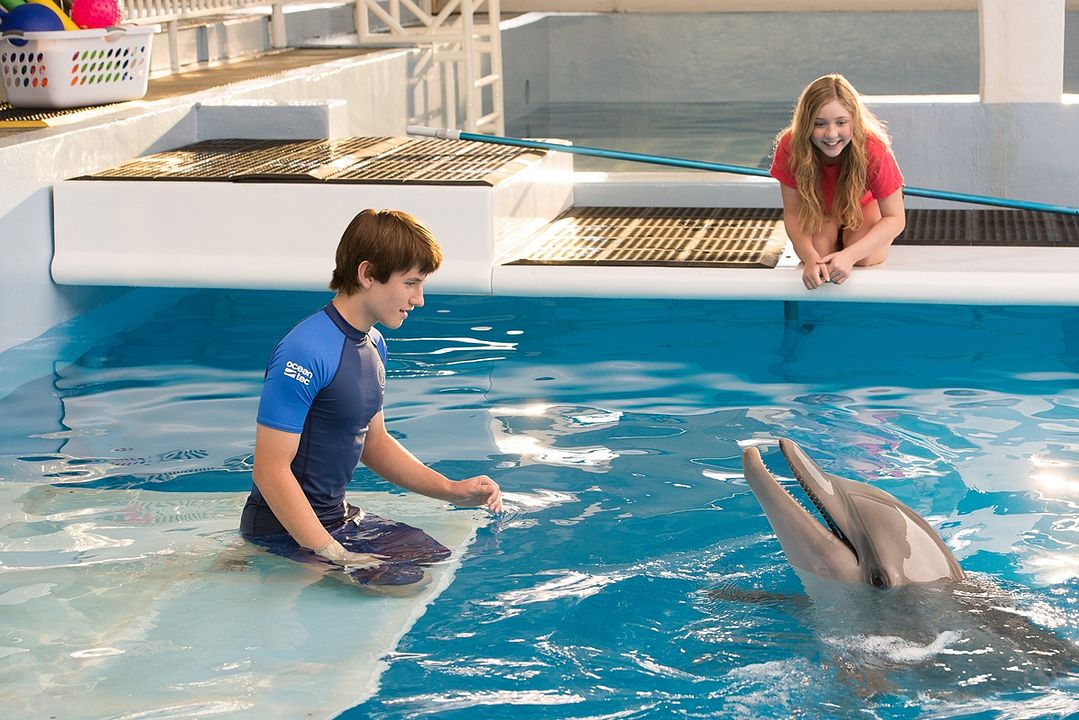 Mein Freund, der Delfin 2 : Bild Nathan Gamble, Cozi Zuehlsdorff