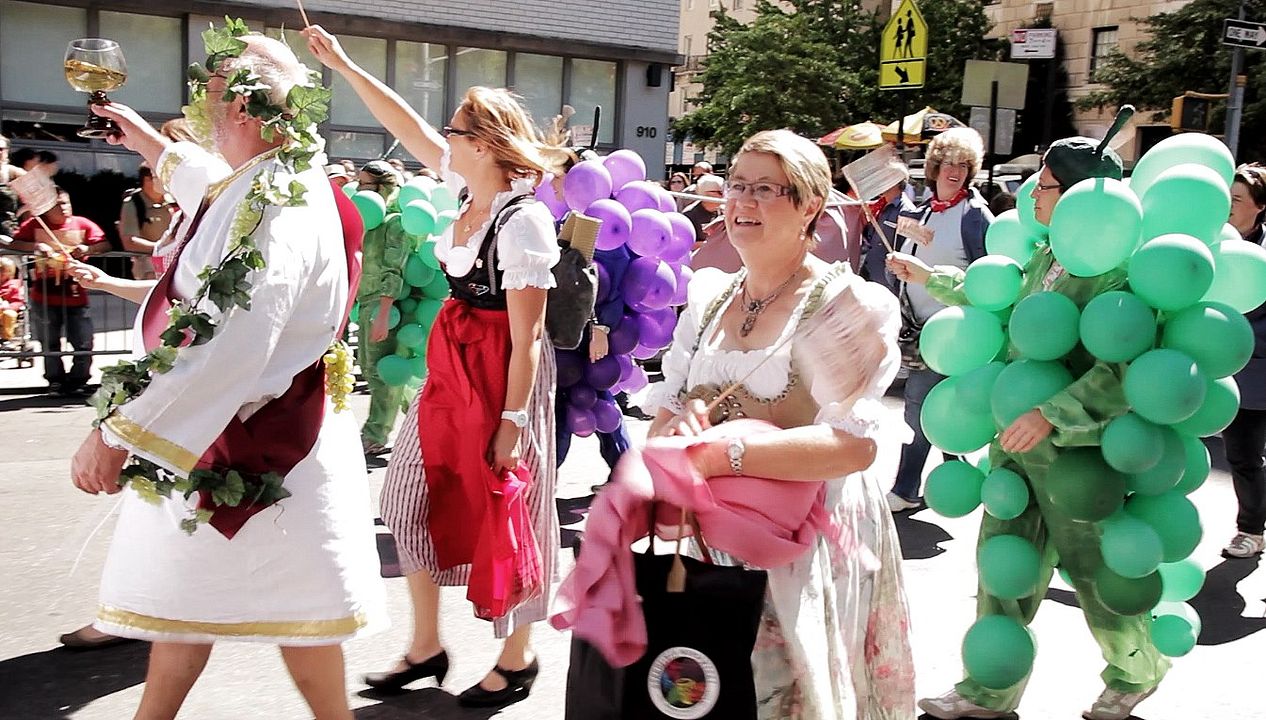 Kings of Kallstadt - Ein Dokumentarfilm über Dorfliebe und Größenwahn : Bild