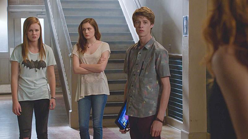 Under The Dome : Bild Grace Victoria Cox, Colin Ford, Mackenzie Lintz