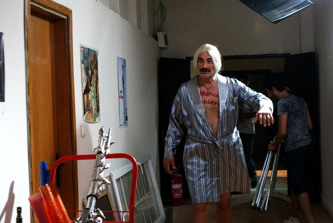 Vay Başıma Gelenler! 2 Buçuk : Bild