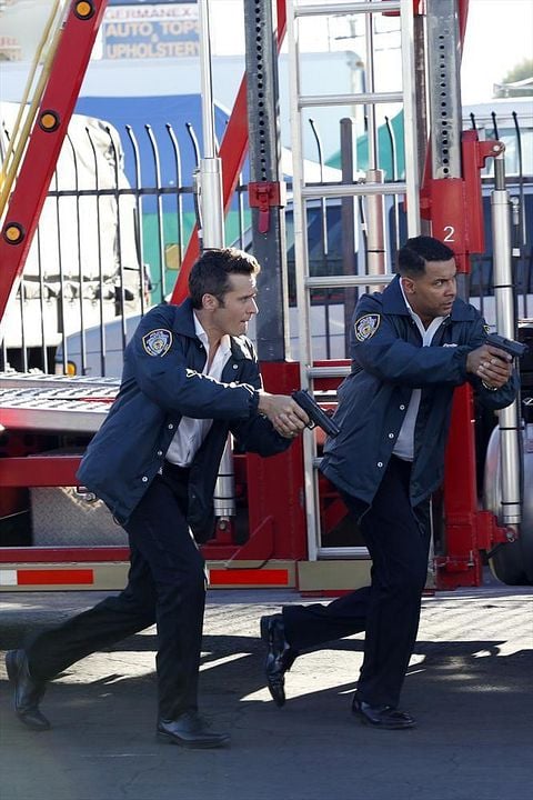 Castle : Bild Jon Huertas, Seamus Dever