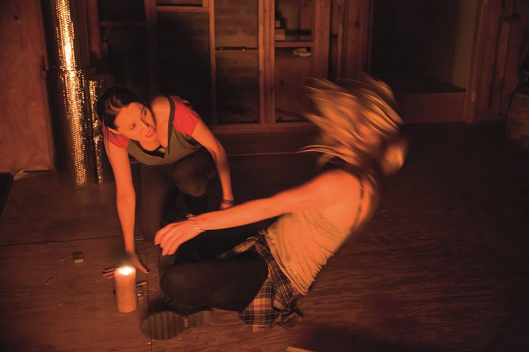 The Pact 2 - Es ist noch nicht vorbei... : Bild Camilla Luddington, Caity Lotz