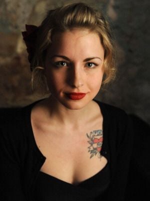 Kinoposter Molly Dunsworth