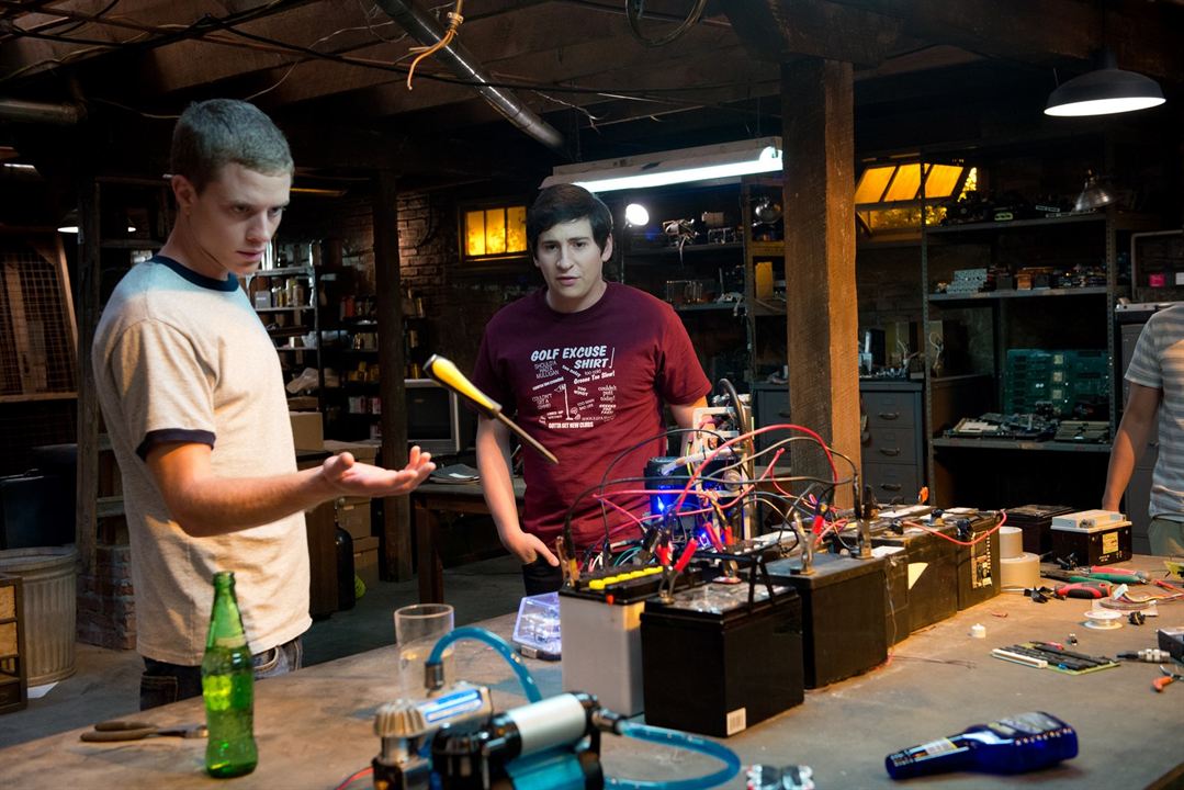 Project: Almanac : Bild Sam Lerner, Jonny Weston