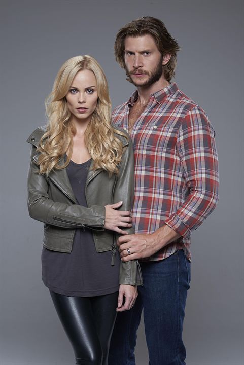 Bild Laura Vandervoort, Greyston Holt