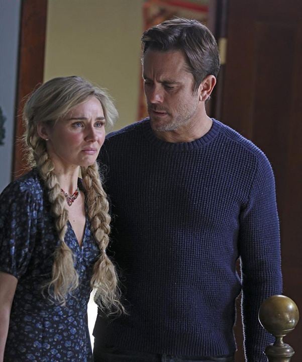 Nashville : Bild Clare Bowen, Charles Esten