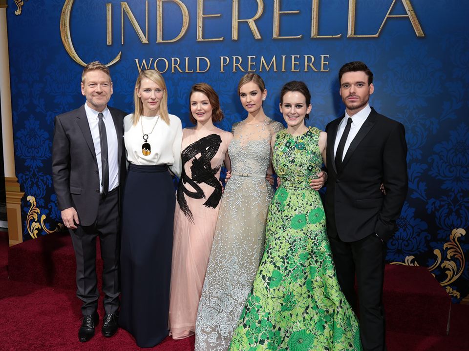 Cinderella : Vignette (magazine) Kenneth Branagh, Holliday Grainger, Sophie McShera, Cate Blanchett, Richard Madden, Lily James