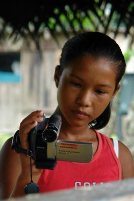 No Meio do Rio, Entre as Árvores : Kinoposter