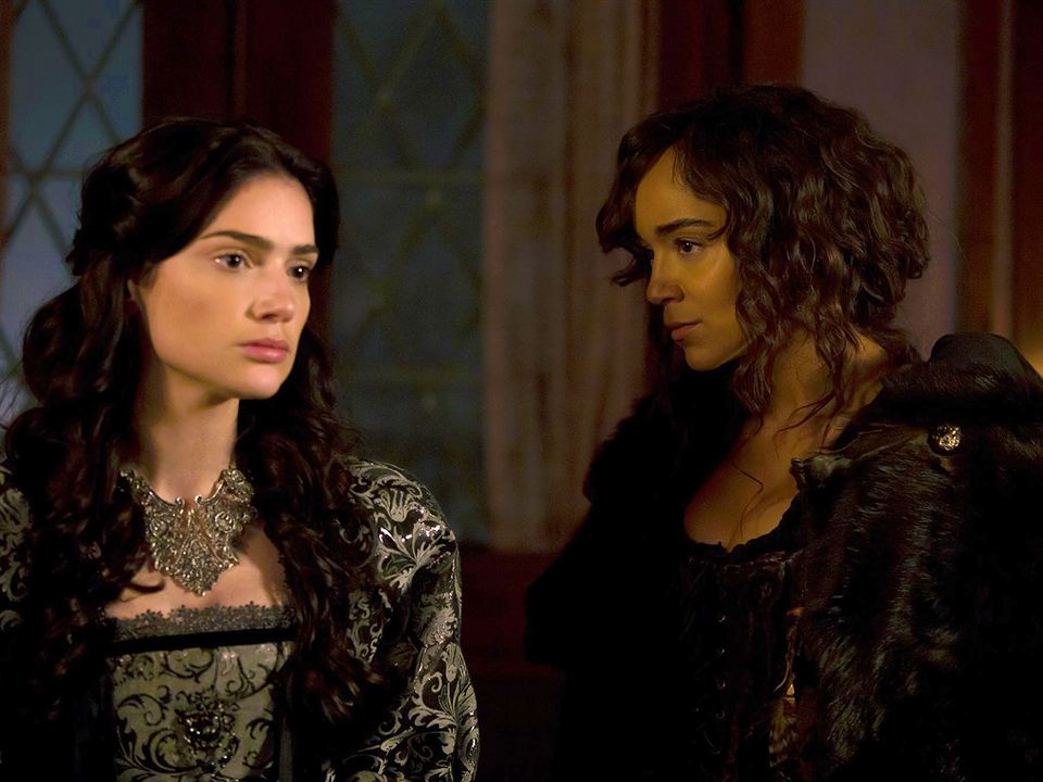 Salem : Bild Janet Montgomery, Ashley Madekwe