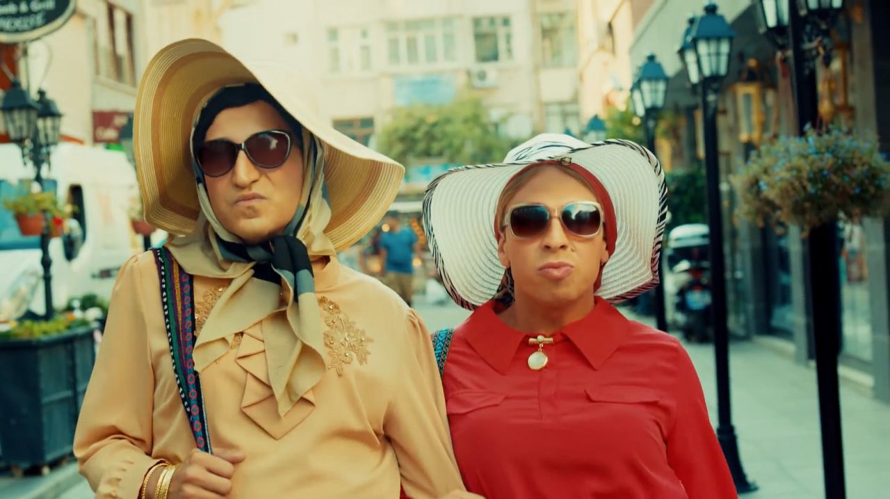 Sebahat & Melahat : Bild