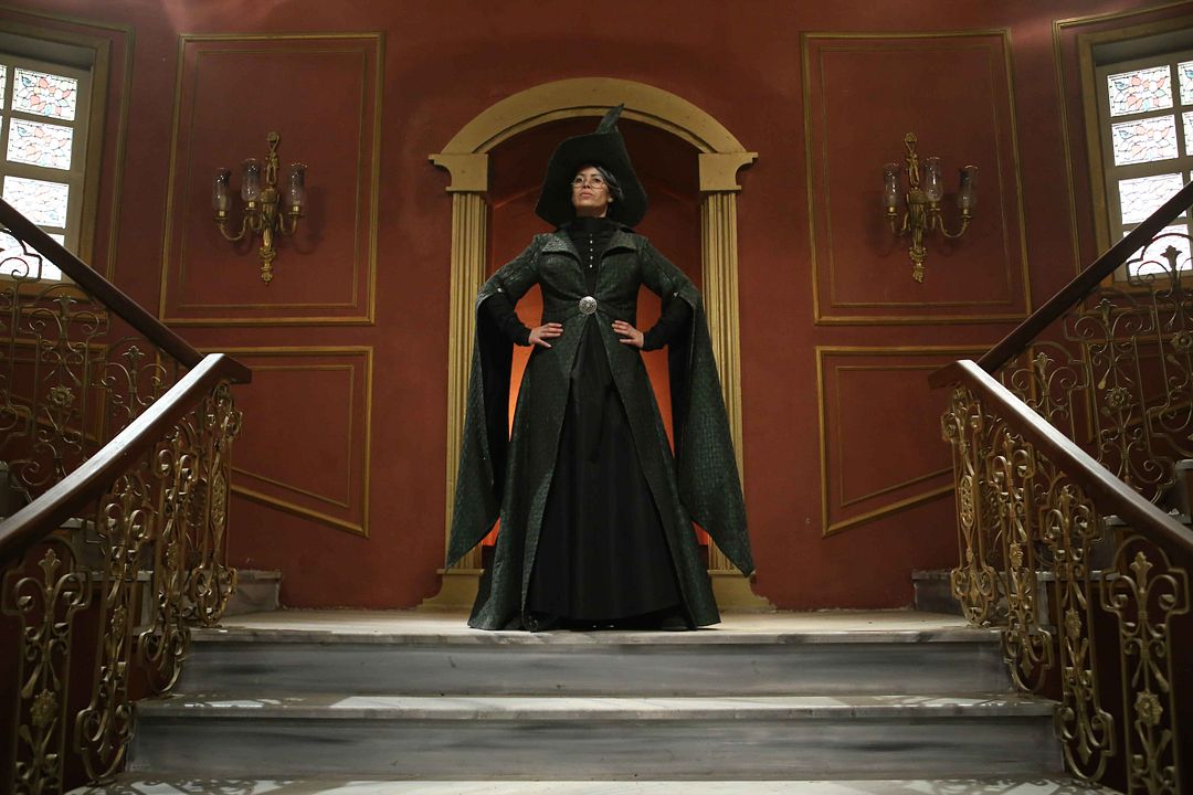 Sihirbazlık Okulunda Bir Türk : Bild