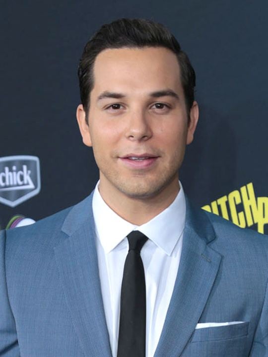 Kinoposter Skylar Astin