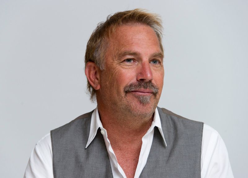 Vignette (magazine) Kevin Costner