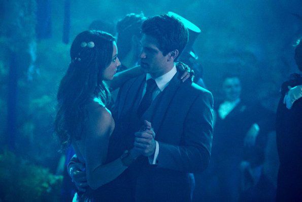 Pretty Little Liars : Bild Troian Bellisario, Keegan Allen