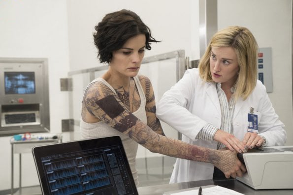 Blindspot : Bild Jaimie Alexander, Ashley Johnson