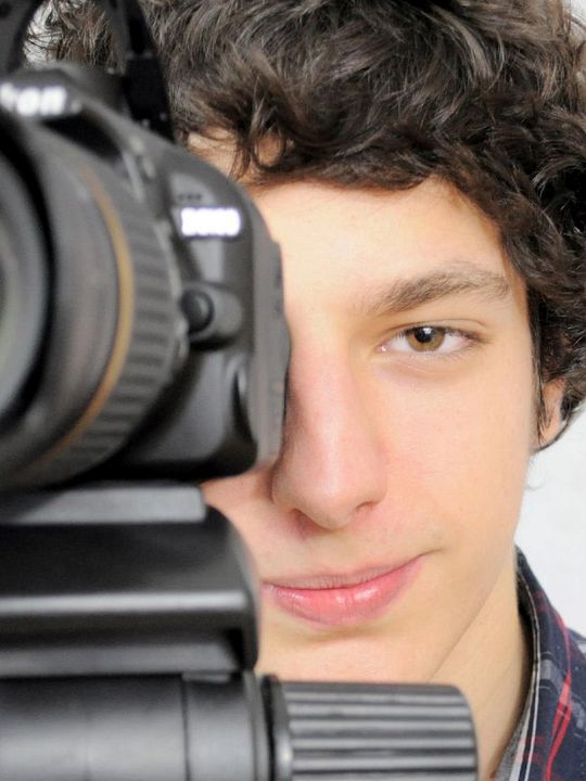 Kinoposter Léo Pons