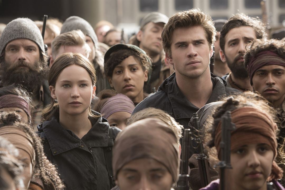 Die Tribute von Panem 4 - Mockingjay Teil 2 : Bild Jennifer Lawrence, Liam Hemsworth