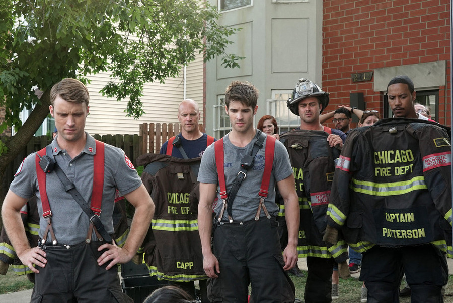 Chicago Fire : Bild Taylor Kinney, Brian White (II), Jesse Spencer, Steven R. McQueen