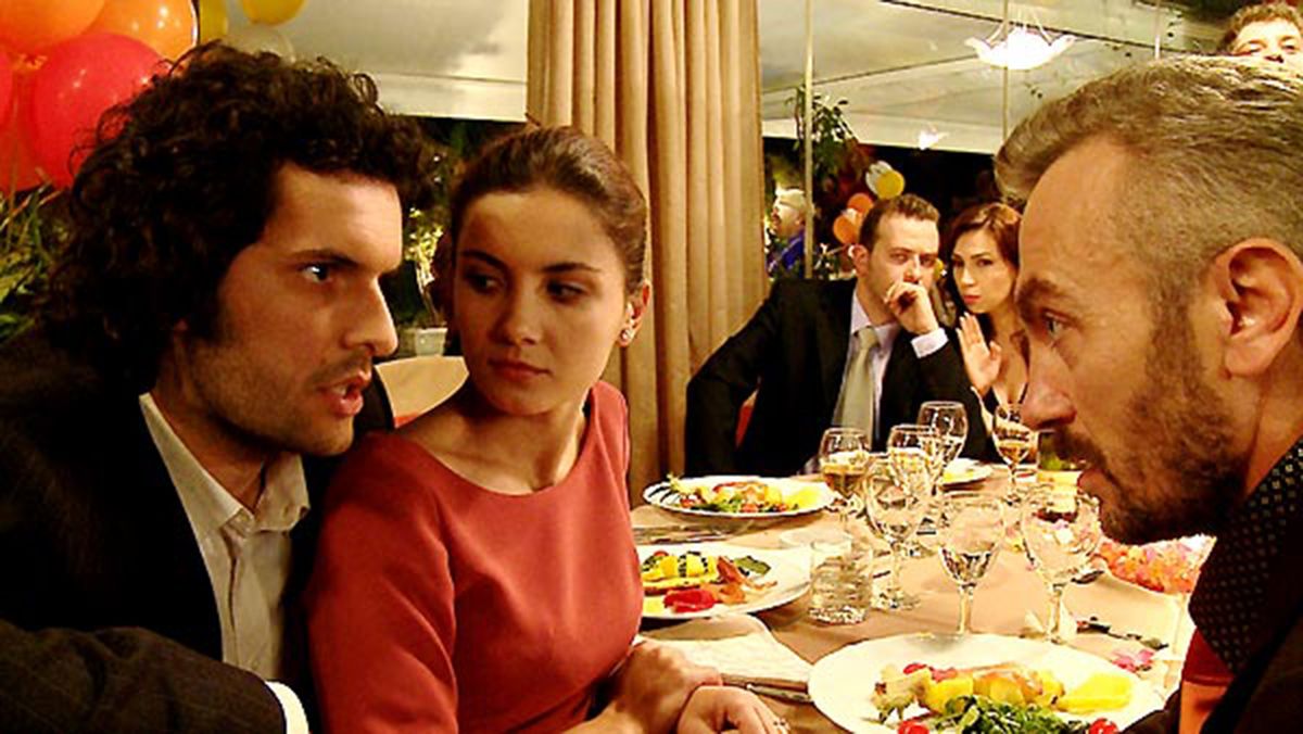 Honeymoons : Bild Mirela Naska, Josef Shiroka