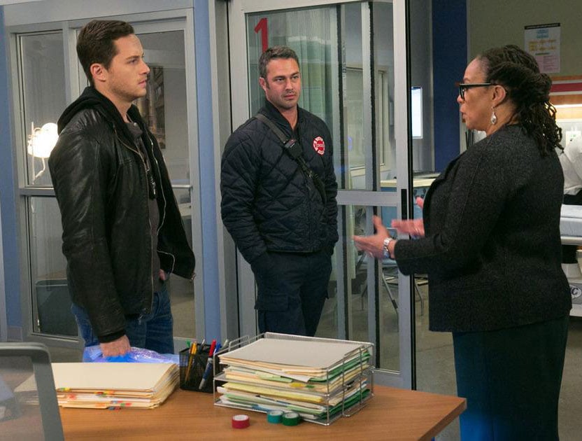 Chicago Med : Bild Jesse Lee Soffer, Taylor Kinney, S. Epatha Merkerson