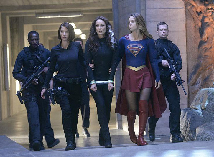 Supergirl : Bild Melissa Benoist, Laura Benanti, Chyler Leigh