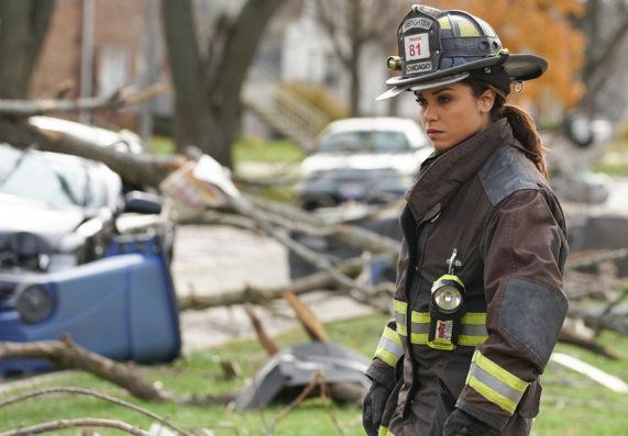 Chicago Fire : Bild Monica Raymund