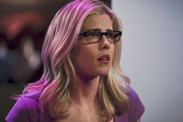 Arrow : Bild Emily Bett Rickards