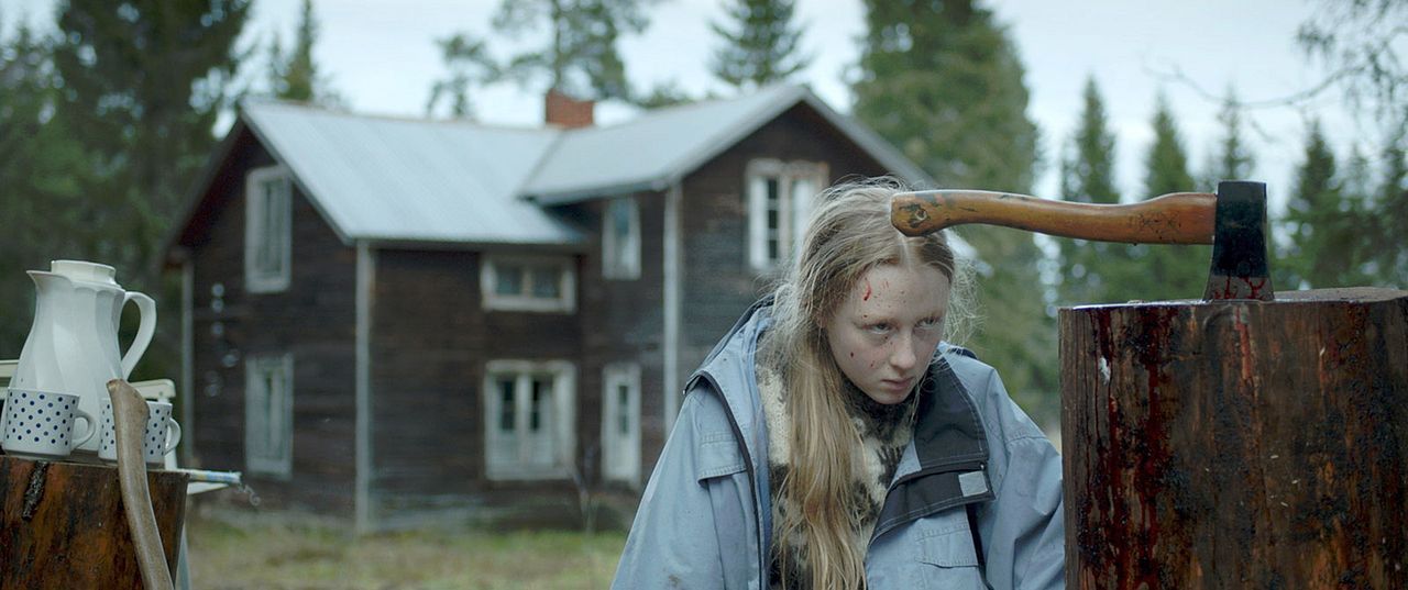 Granny's Dancing on the Table : Bild