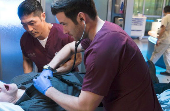 Chicago Med : Bild Brian Tee, Colin Donnell