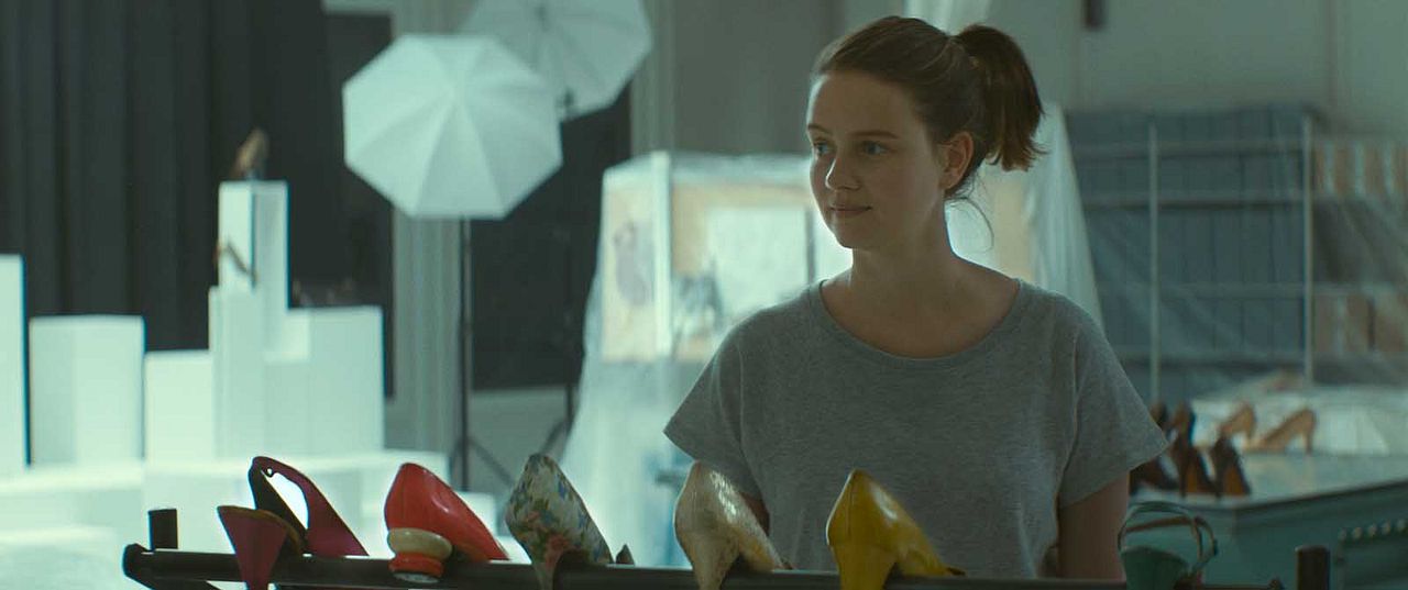 Julie und die roten Schuhe : Bild Pauline Etienne