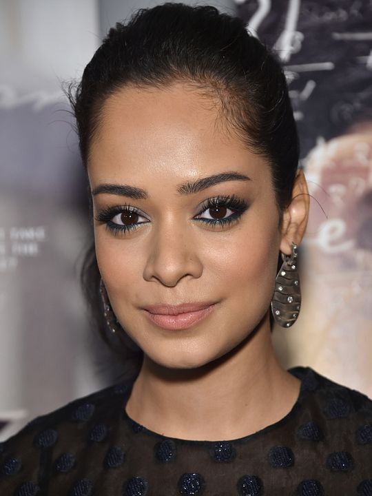 Kinoposter Devika Bhise