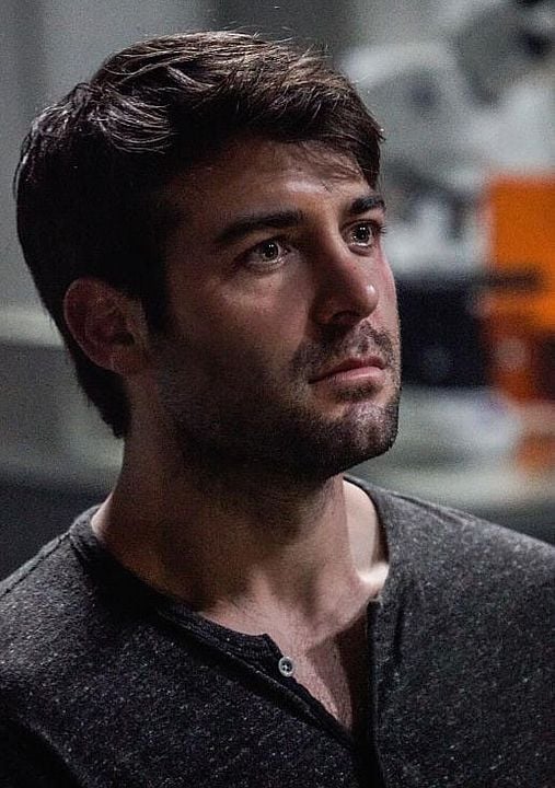 Zoo : Bild James Wolk