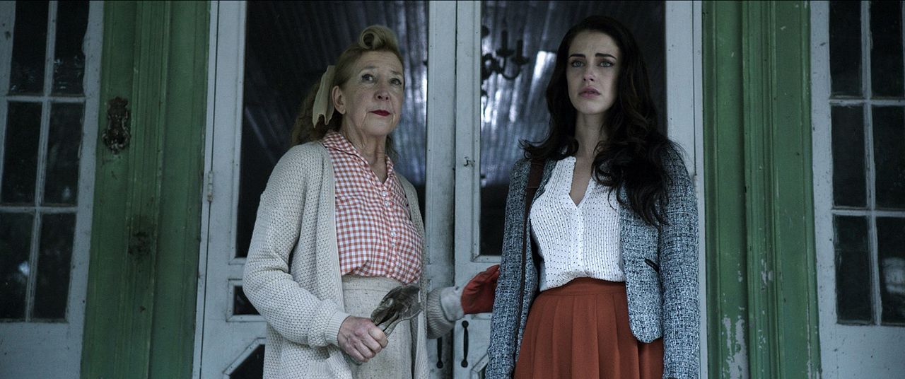 Abattoir - Er erwartet dich! : Bild Jessica Lowndes, Lin Shaye