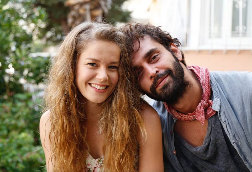 Çok Uzak Fazla Yakın : Vignette (magazine)