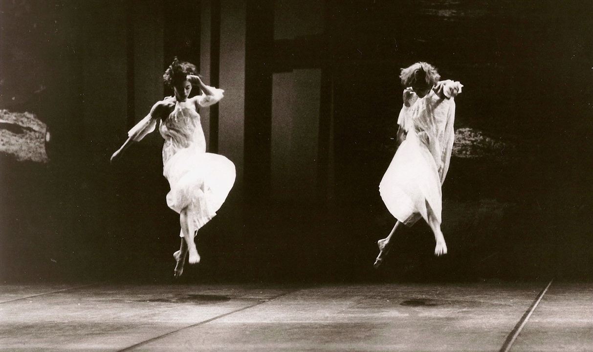 Dans les pas de Trisha Brown - Glacial Decoy à l'Opéra : Bild