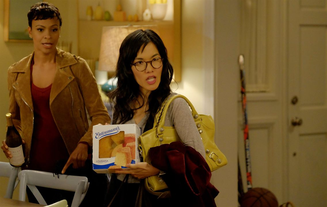 American Housewife (2016) : Bild Carly Hughes, Ali Wong