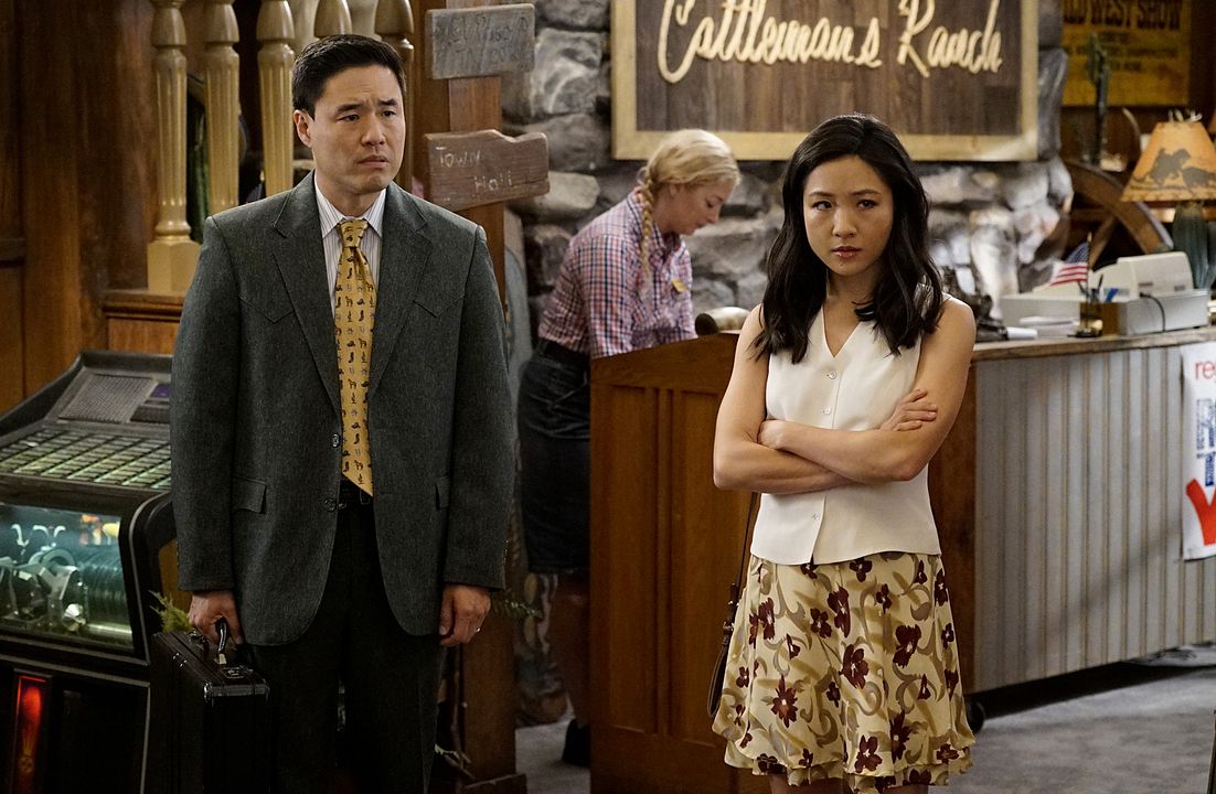 Fresh Off The Boat : Bild Randall Park, Constance Wu