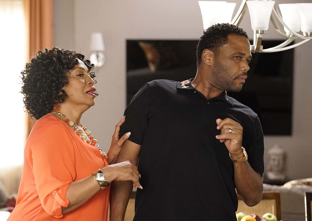 Black-ish : Bild Anthony Anderson, Jenifer Lewis