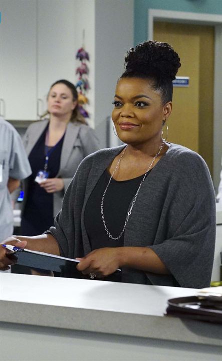 Dr. Ken : Bild Yvette Nicole Brown